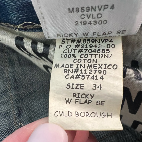 True religion men’s size 34 Ricky with the flap jeans - Picture 10 of 12